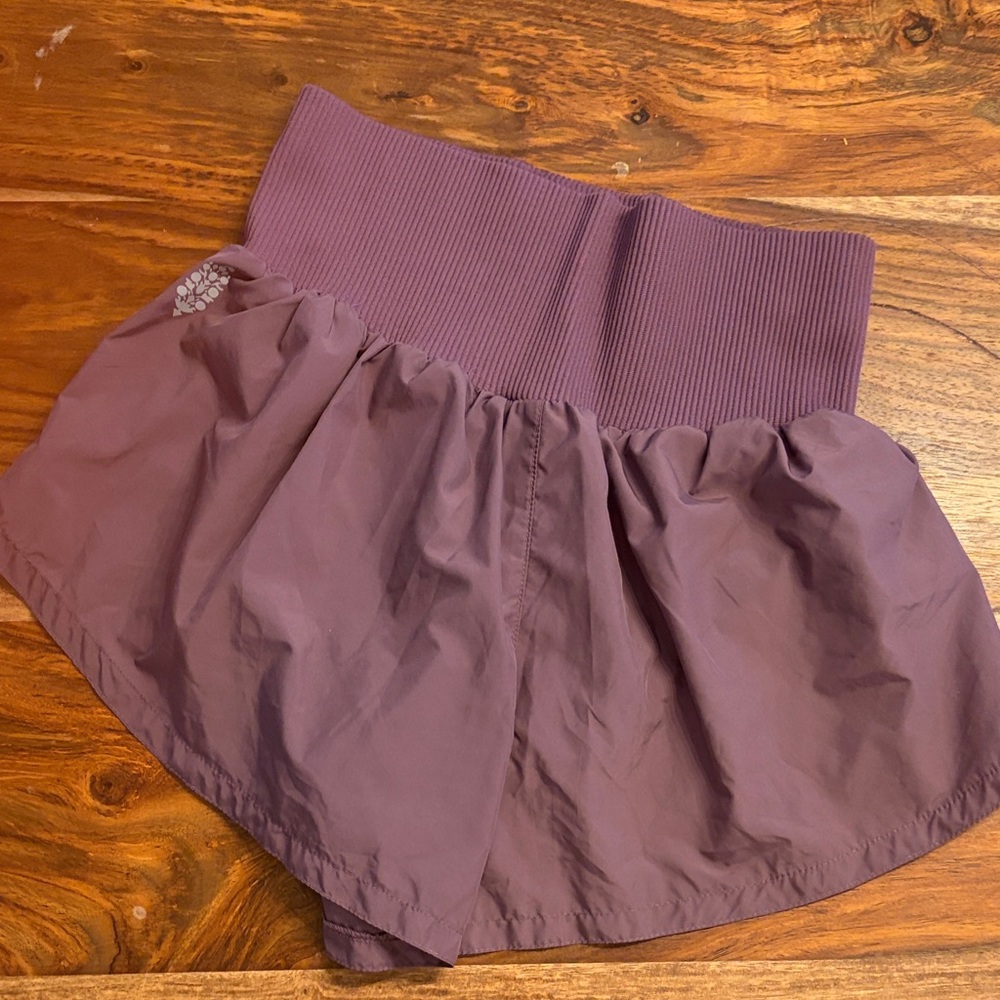 FREE PEOPLE FP MOVEMENT Carpe Diem High-Waist Purple Active Shorts Size XS - Picture 4 of 9